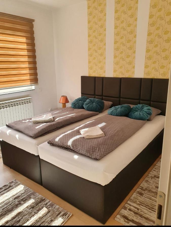 Apartments Arna Visoko Exterior photo